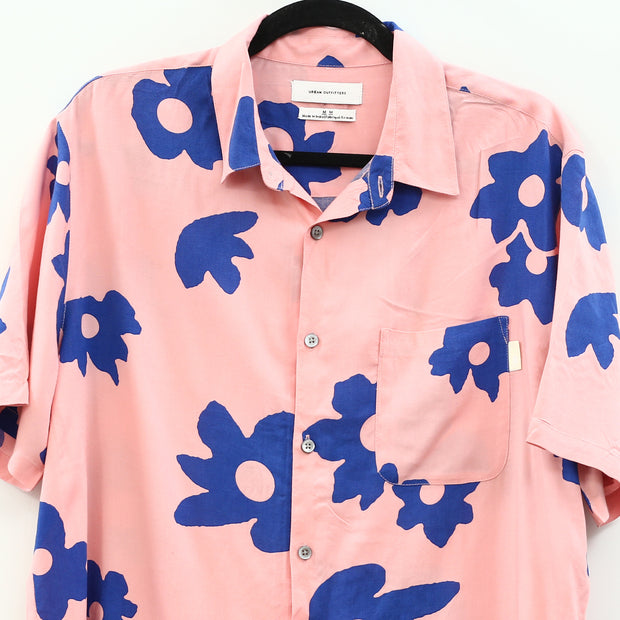 Urban Outfitters UO Men's Daisy Print Button-Down Shirt  M