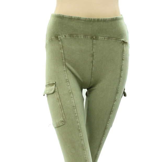 Out From Under Urban Outfitters Aria High-Waisted Cargo Flare Pants S