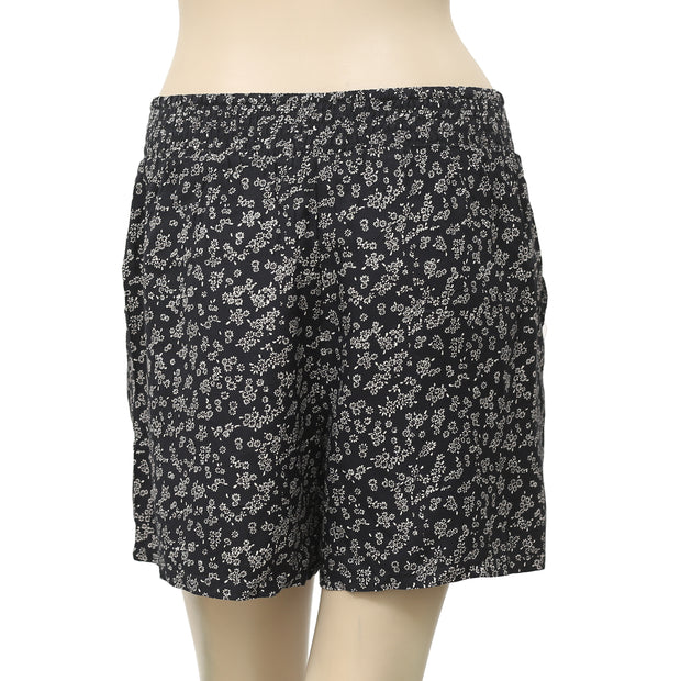 Pins & Needles Urban Outfitters Ditsy Printed Shorts S