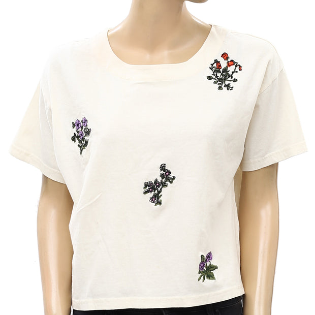 Urban Outfitters Floral Embroidered Tee Blouse Top
