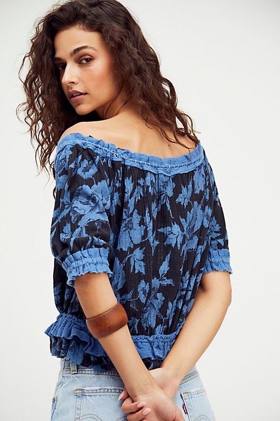Free People Perfect Day 短款上衣