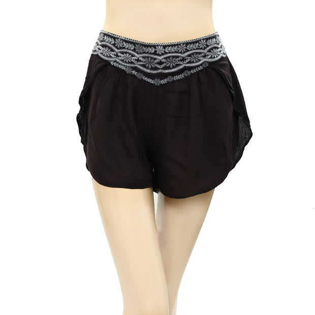 Ecote Urban Outfitters Evelyn Embroidered Yoke Shorts Black S