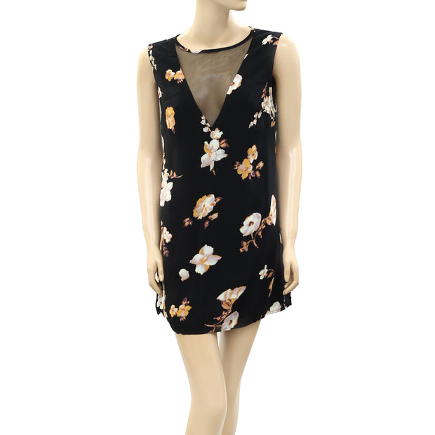 Silence + Noise Urban Outfitters Floral Printed Shift Mini Dress S