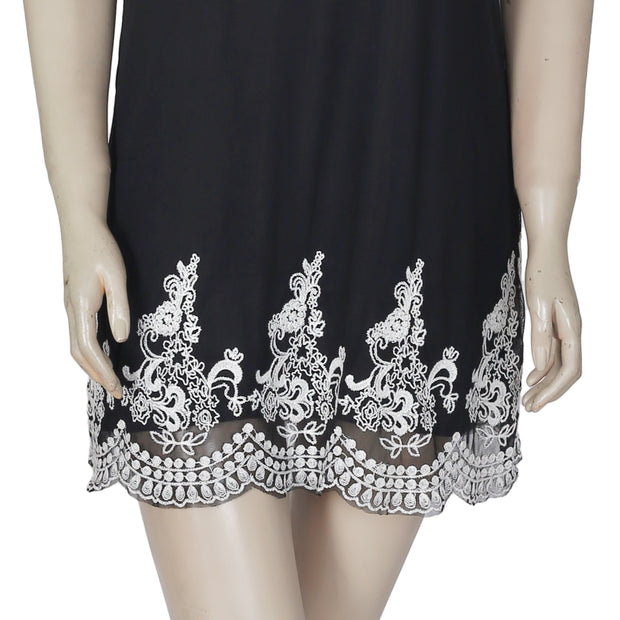 New Abercrombie & Fitch New York Embroidered Sleeveless Mini Dress S