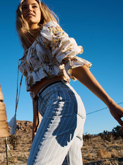 HappyXNature Kate Hudson Floral Printed Pop Cropped Top