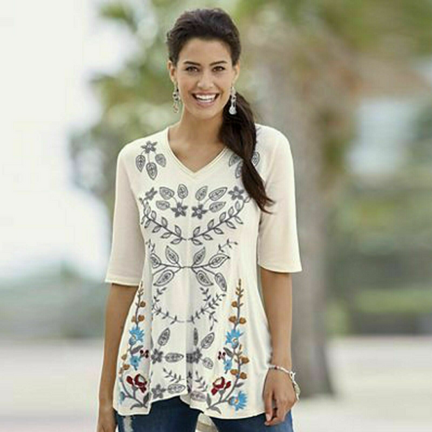 Monroe And Main Aria Floral Embroidered Tunic Top M