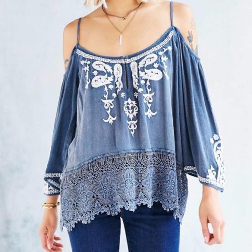 Ecote Urban Outfitters Gemma Embroidered Blouse Top
