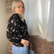 Ecote Urban Outfitters 佩斯利印花衬衫上衣