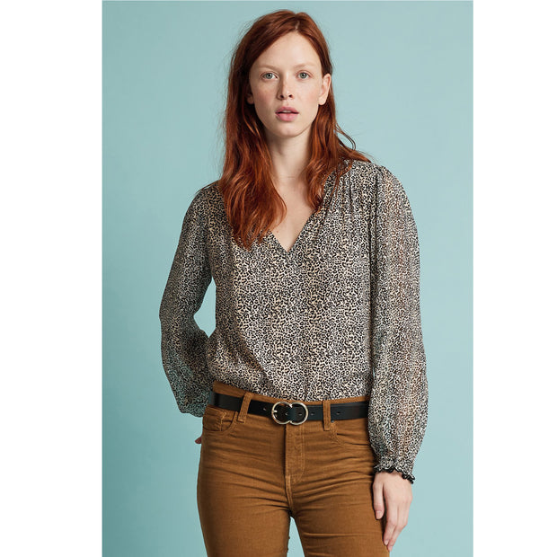 Velvet by Graham & Spencer Anthropologie Mel Leopard Printed Top S