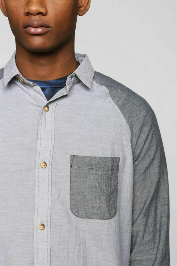 Koto Urban Outfitters Men's Breezy Raglan Button-Down Shirt Top M