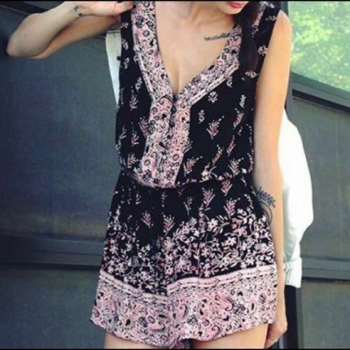 Ecote Urban Outfitters Magdalena Floral Printed Romper Dress